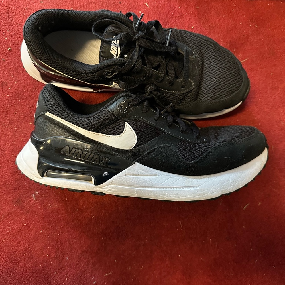 Nike Black and White Air Max Athletic Shoes